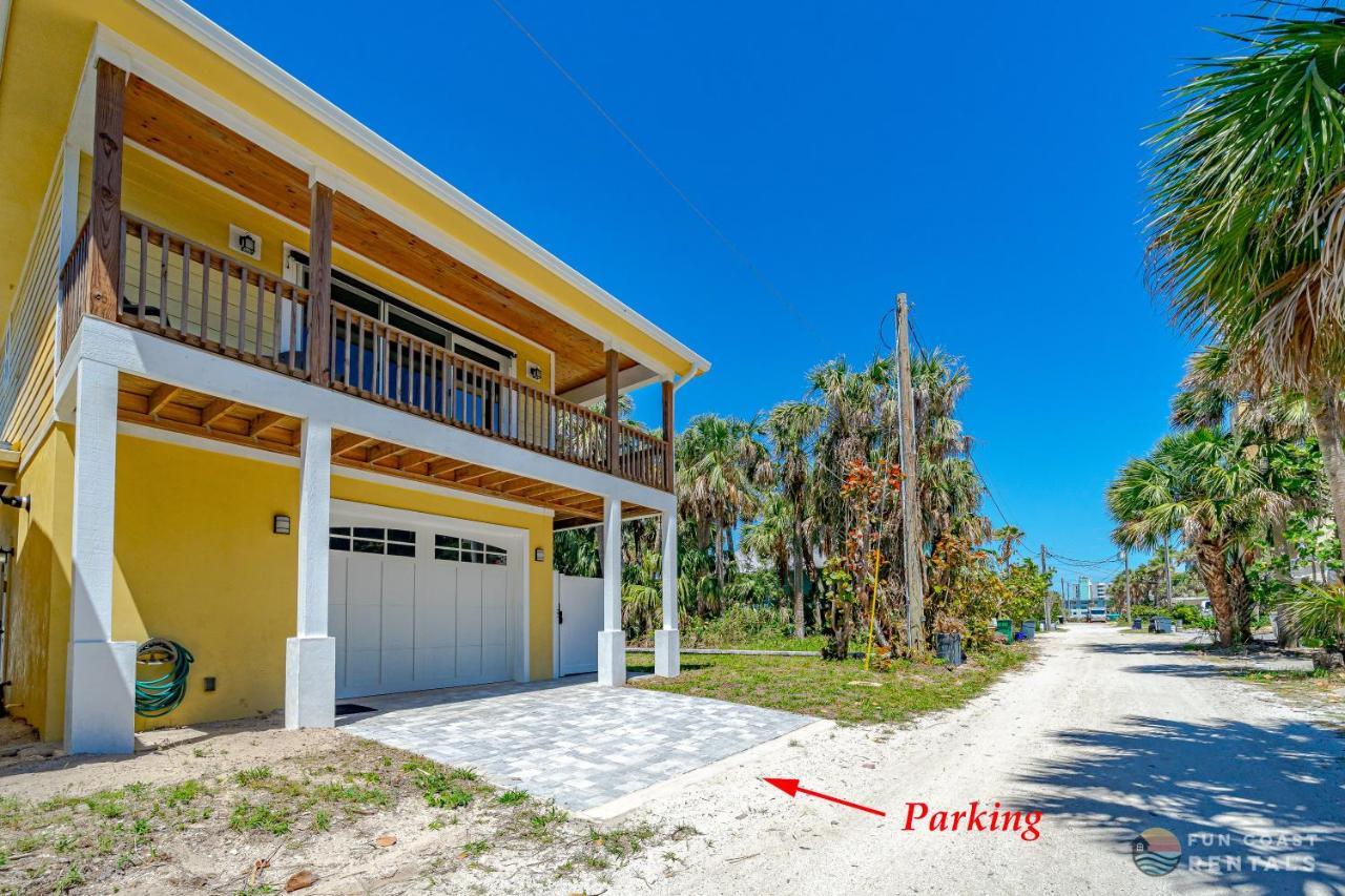 Dog Friendly Loft Steps From Beach With Gas Barbecue Grill And Upstairs Deck! New Smyrna Beach Dış mekan fotoğraf